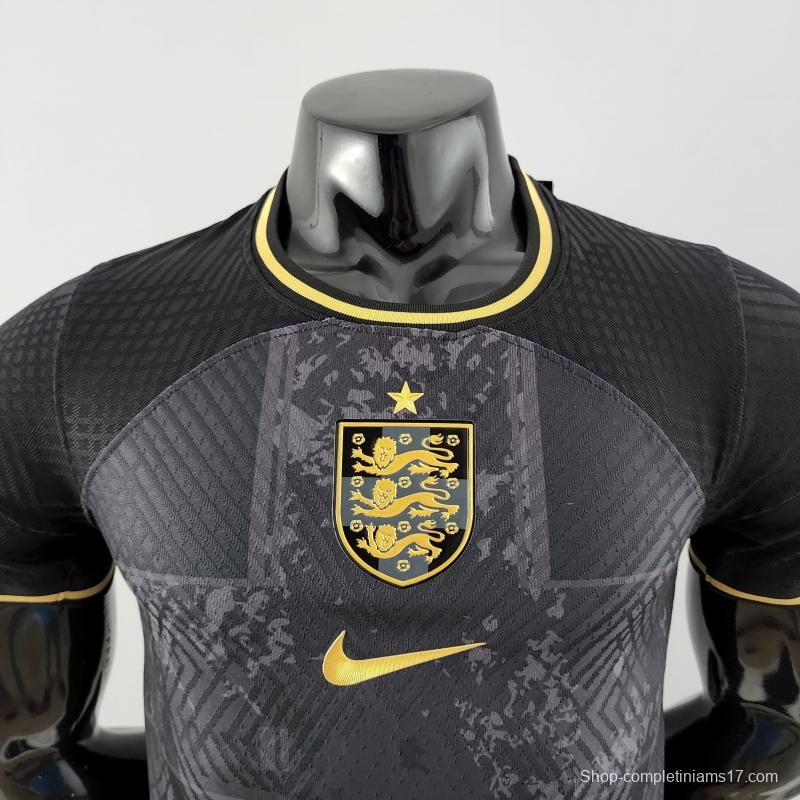 Player Version 2022 England Black