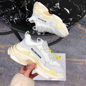 Men Balenciaga Triple-S Sneaker Grey/White Sneaker