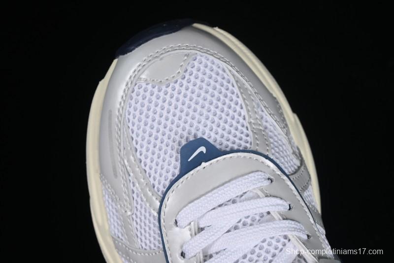 Nike Runtekk V2K Retro Low-Top Running Shoes with Cushlon Midsole - FD0736-102