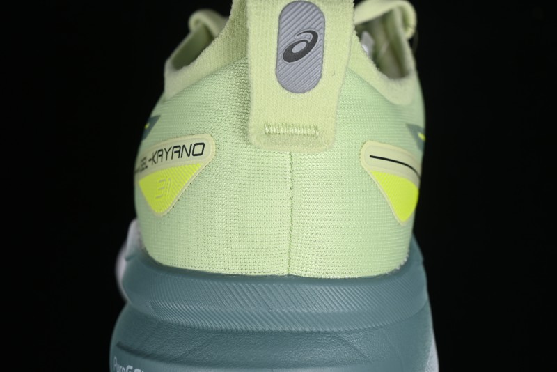 Asics Gel-Kayano 31 Running Shoes with Enhanced Cushion and Breathable Design - 1011B867-300