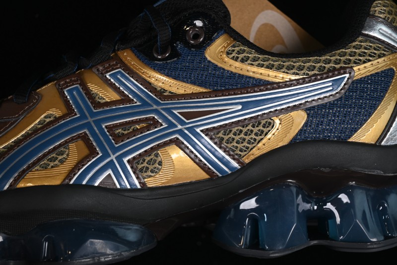 Asics Gel-Quantum Kinetic Retro Casual Sneakers with Thick Sole and GEL Scutoid Technology - 1203A270-202