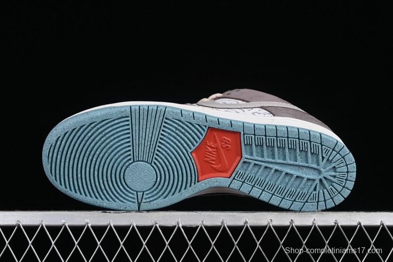 Nike SB Dunk Low Retro Sneakers with Floral Embossed Design and Tiffany Blue Accents - FZ3129-200