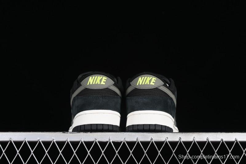 Nike Dunk Low SB Skateboarding Shoes - 302517-236