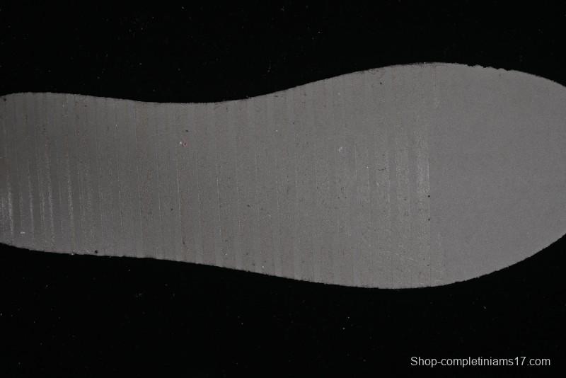 Nike Dunk Retro Saml Panda Mischief Low-Top Casual Sneakers with SB Lace and Retro Black-White Design - DD1391-100