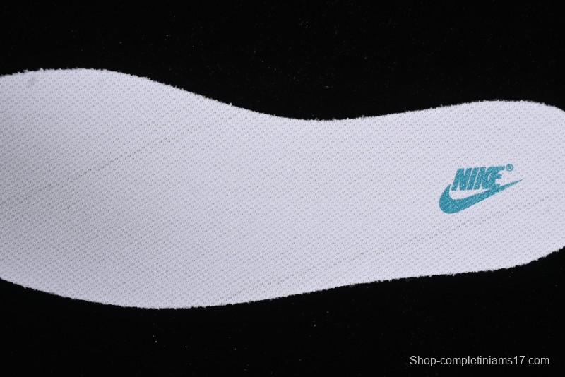 Nike Runtekk Run V2K Cushioned Low-Top Retro Running Shoes with Anti-Slip Design - FD0736-105