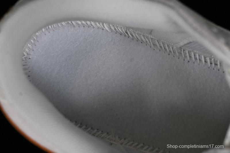 Supreme x Nike Dunk Low SB Skate Shoes with Zoom Air Cushion - XD6188-035