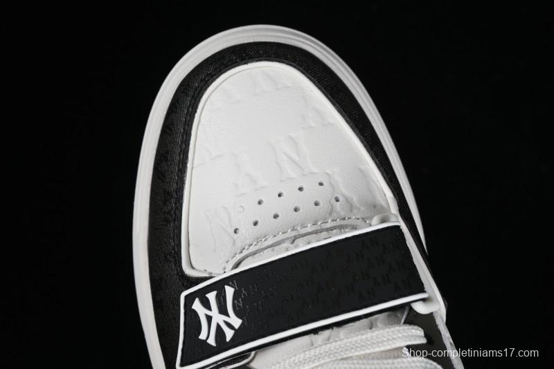 MLB Chunky Liner New York Yankees Lightweight Platform Sneakers with 6cm Height Increase - 3ASXCMM4N50BKS