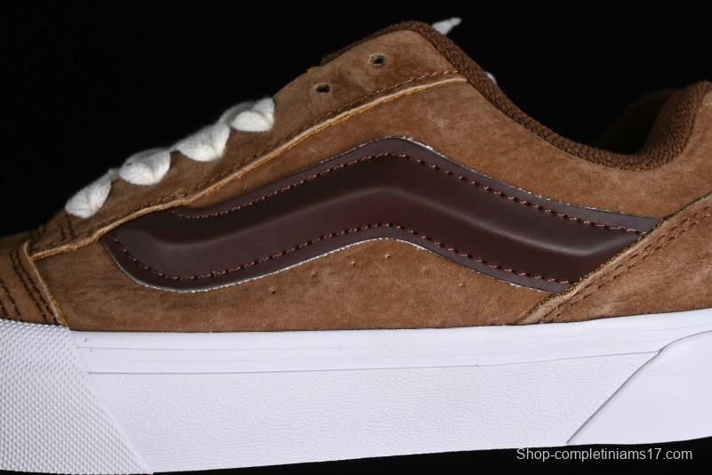 Vans Classics Knu Skool Retro Sneakers with Enlarged Toe and Thickened Trim - VN0009QCLC5