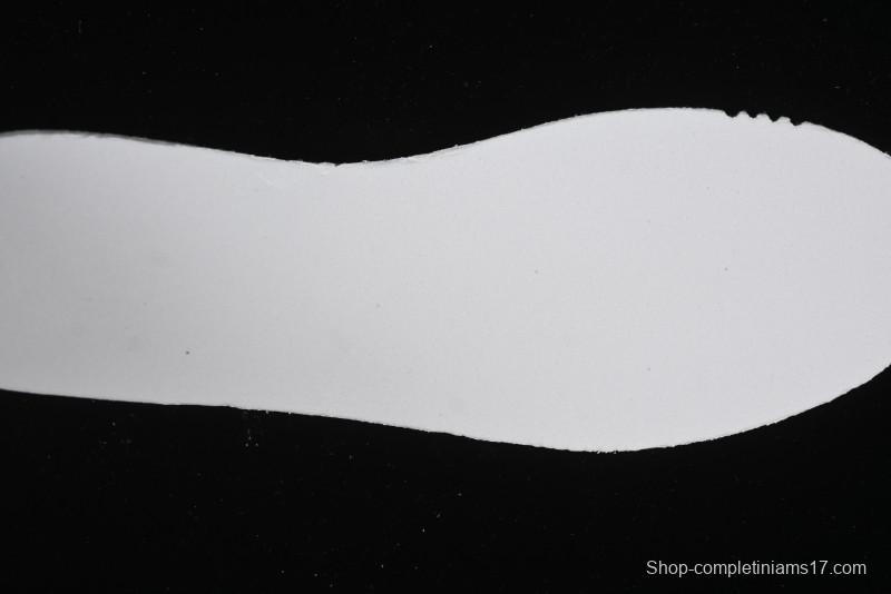 Nike SB Dunk Low Gucci Collaboration - Off White with Green Swoosh Anniversary High-End Custom Low-Top Casual Skate Shoes - KK1888-007