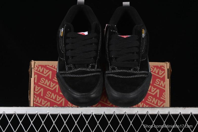 Vans Knu Skool Low Top Retro Casual Vulcanized Slip-On Shoes in Black - VN000CRPBMA