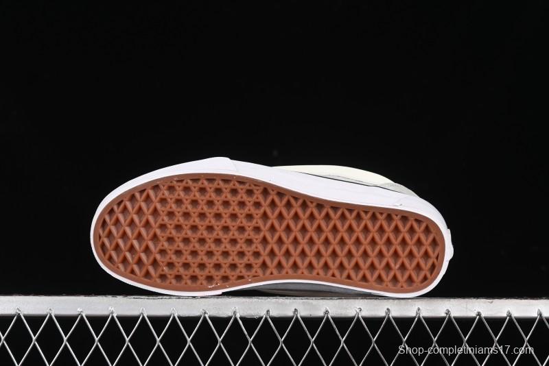 Vans Knu Skool Low-Top Retro Casual Vulcanized Slip-On Shoes in Grey Blue - VN000D6CCCZ