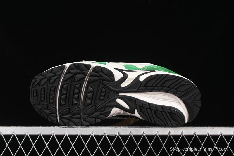 Asics Gel-Kahana Tr V4 Running Shoes with FF BLAST PLUS Cushioning - 1203A586-100