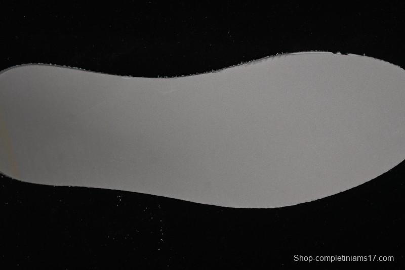 Nike Air Jordan 1 Low Supreme Collaboration - Dual-Tone Beige/Grey Retro Basketball Shoes - SJ9950-030