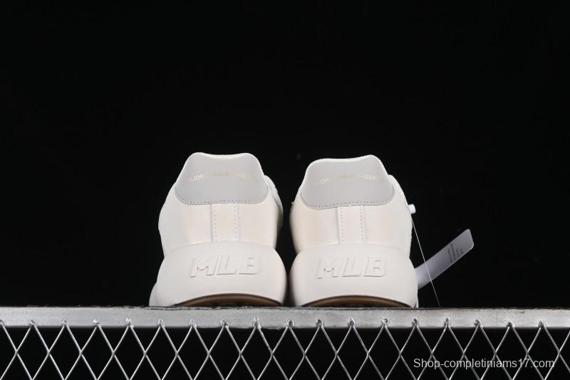 MLB Chunky Classic Base New York Yankees Lightweight Platform Casual Sneakers - 3ASXBMN4N50GRL