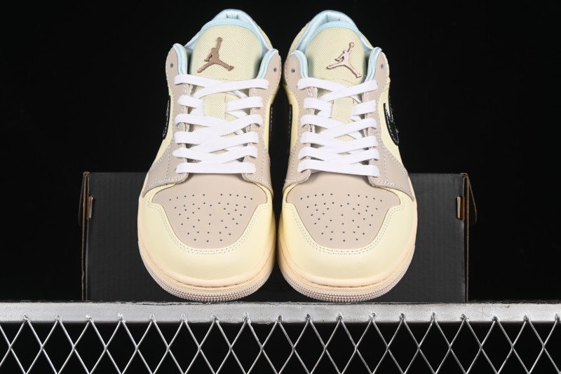 Nike Air Jordan 1 Low Retro Basketball Shoes with Classic Design - HQ3440-101