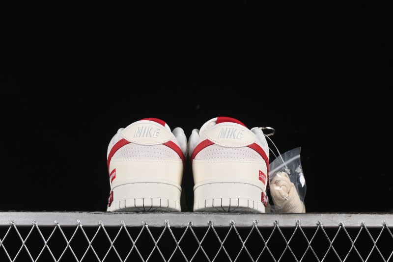 Nike SB Dunk Low Supreme Collaboration - Anniversary Edition Customized Low-Top Casual Skate Shoes - KK1333-002