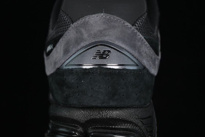 New Balance WL2002 Retro Casual Running Shoes with Upgraded N-ERGY Cushion - M2002RBL