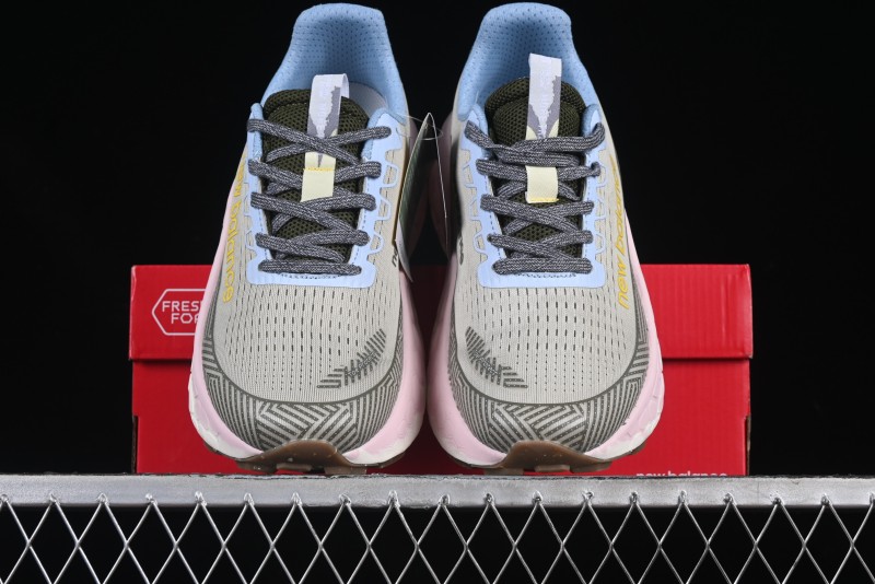 New Balance Fresh Foam X More V3TDS Low-Top Running Shoes with Durable Slip-Resistant Outsole - WTMORUG3