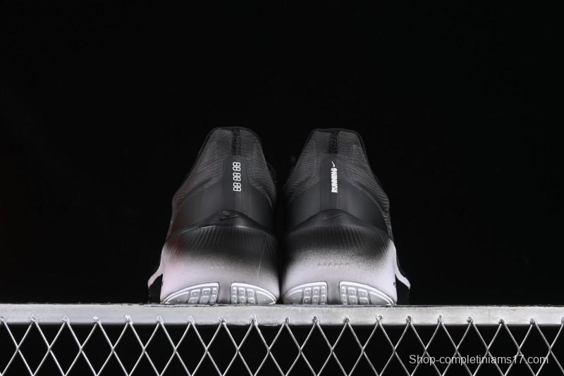 Nike Zoom Fly 6 Lightweight Responsive Running Shoes with Carbon Fiber Plate - FN8454-001