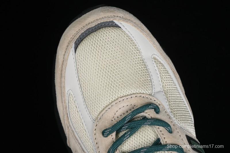 New Balance 990 Series Premium Made in USA Retro Casual Running Shoes - U990GB4