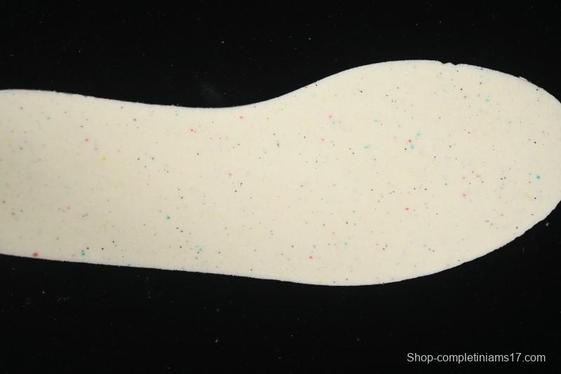 Adidas Originals Adistar Cushion Retro Lifestyle Sneakers with Slip-Resistant Comfort - IH0278