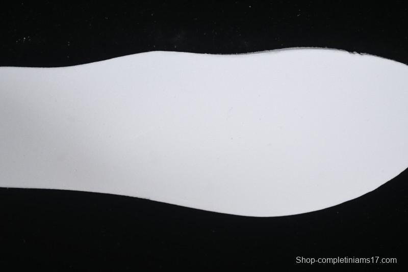 Nike Air Max 90 Retro Running Shoes with Air Cushion Technology - DM0029-110