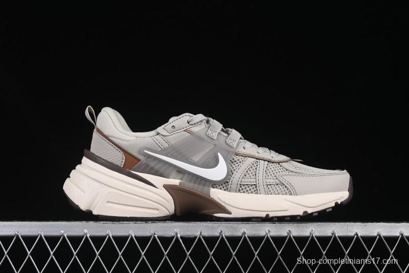 Nike Runtekk Run Retro Low-Top Running Shoes with Cushlon Midsole and Anti-Slip Design - FN0738-107