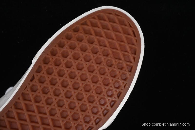 Vans Knu Skool Low-Top Retro Chunky Sneakers - VN000D750CK