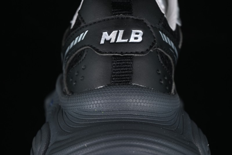 New York Yankees MLB Winner Chunky Height Increasing Thick Sole Running Shoes - 3ASHWD15N50BKS