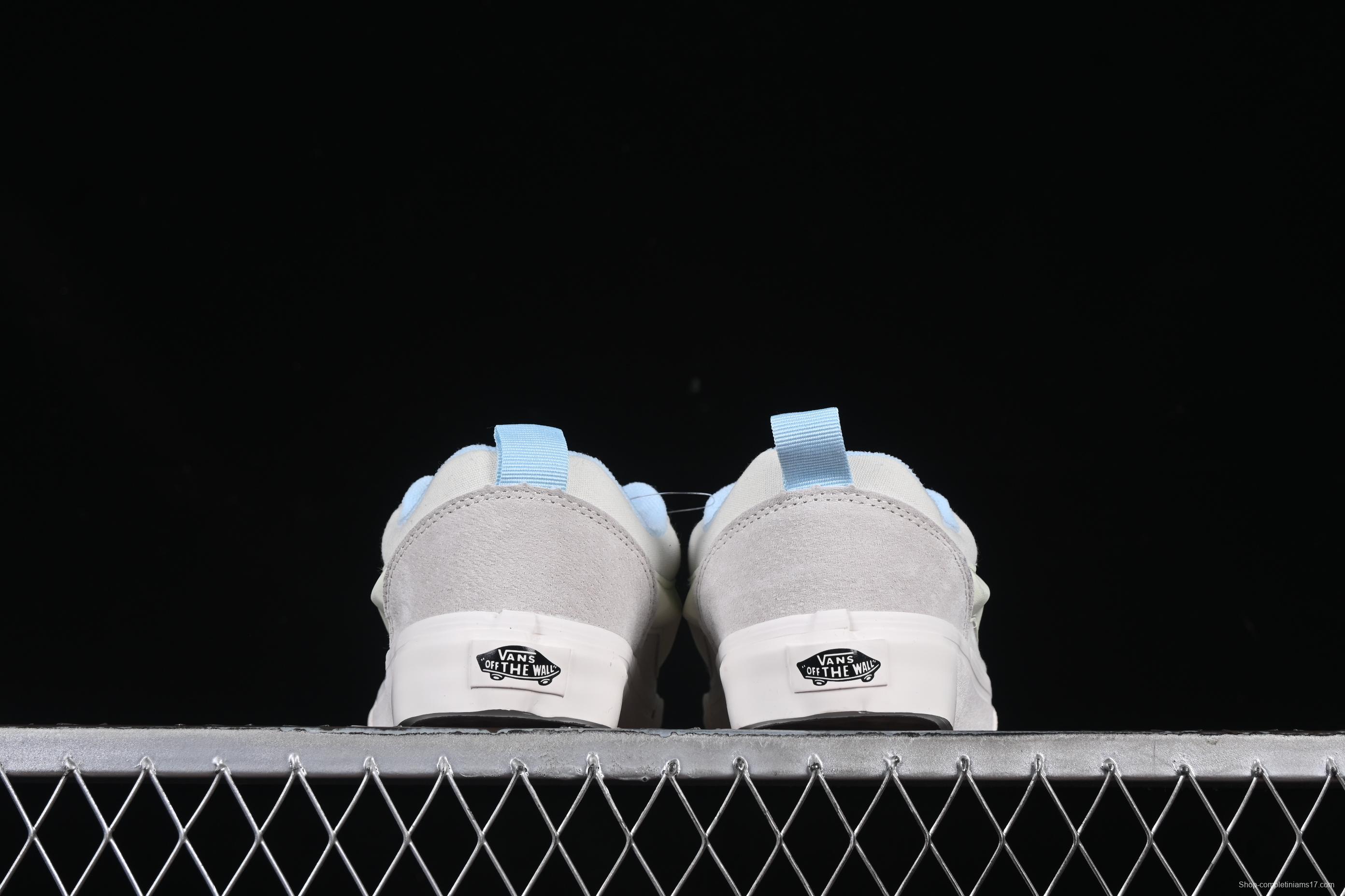 Vans Knu Skool Low-Top Retro Chunky Sneakers - VN000D6CZ5D