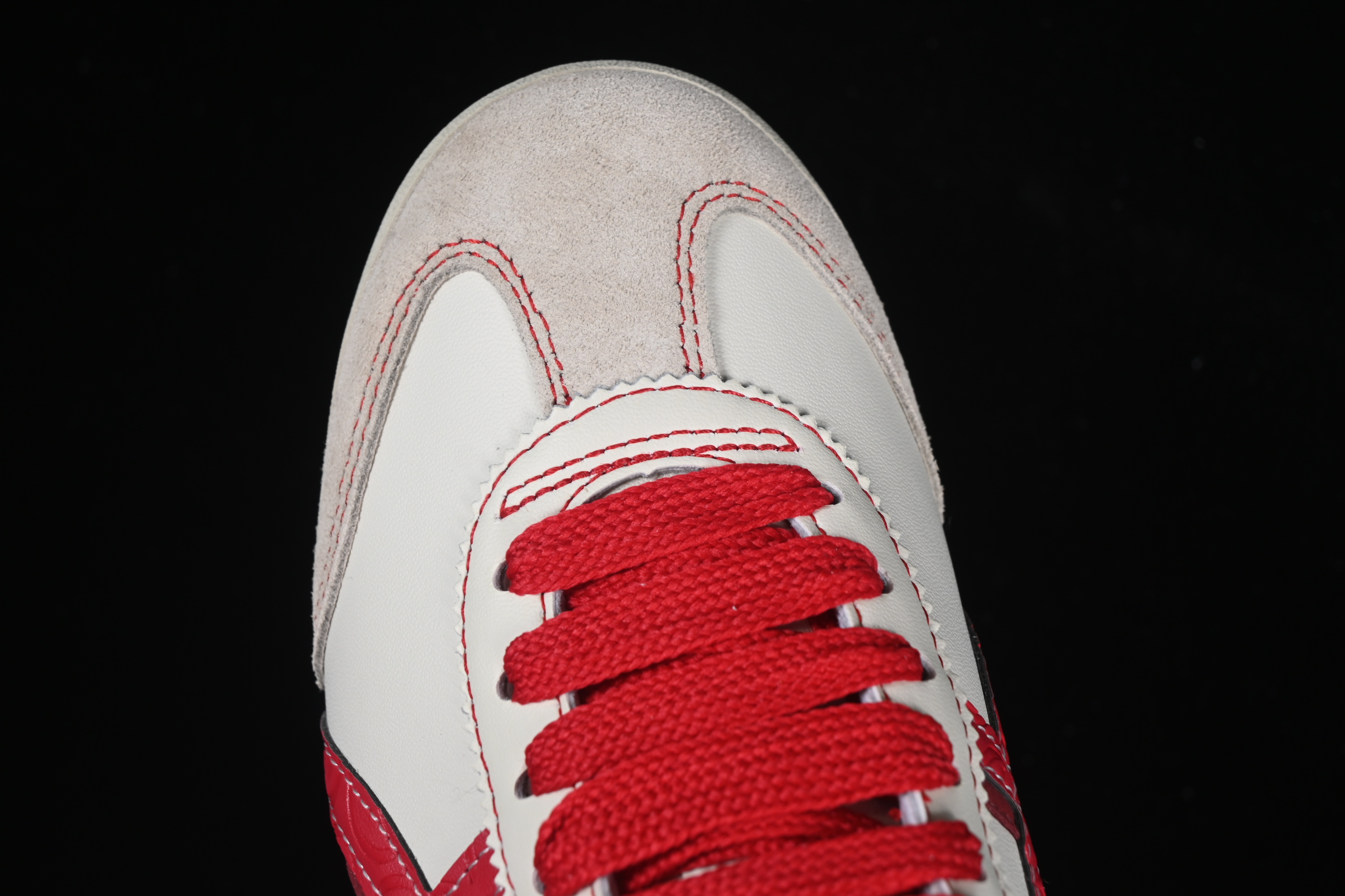 Onitsuka Tiger Mexico 66 Low-Top Leather Sneakers for Casual Running - 1183C391-100