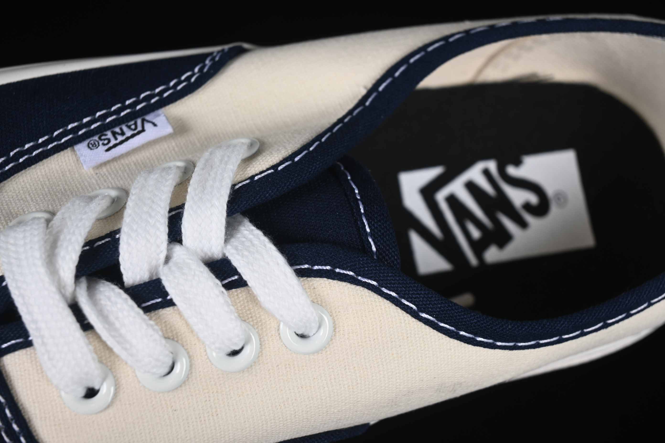 Vans Authentic Reissue 44 Low-Top Casual Skate Shoes - VN000CQACIE