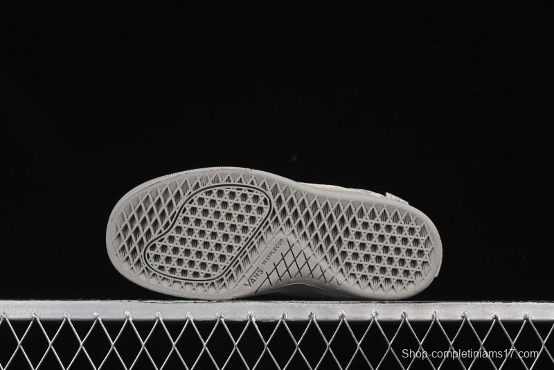 Vans Wayvee Low-Top Retro Skate Shoes - VN0A2Z3RFOG