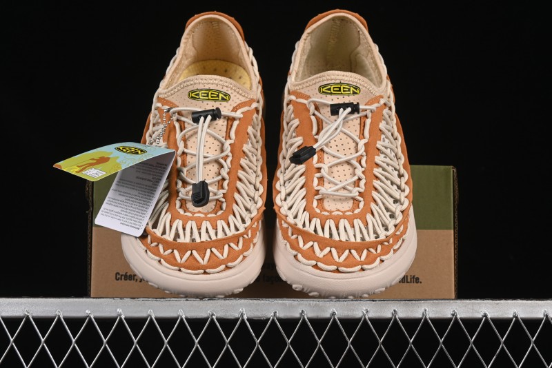 Keen Uneek Flat-M Woven Elastic Outdoor Sandals for Hiking and Water Activities - 1014097 Brown