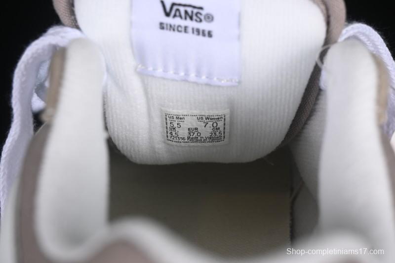 Vans Knu Skool Low-Top Retro Chunky Sneakers - VN000D6ZH2B