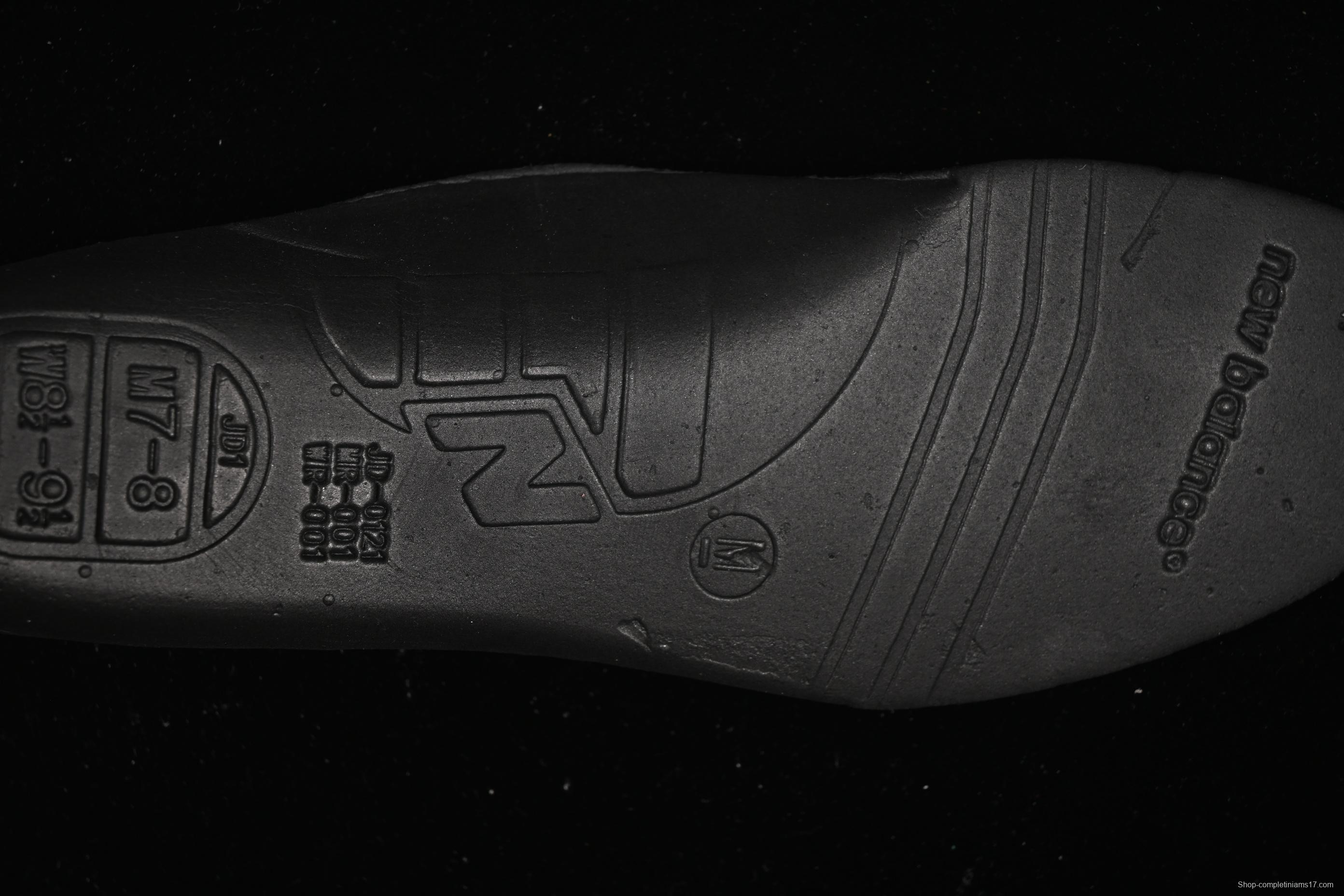 New Balance 990 Series Premium Made in USA Retro Running Shoes - M990BB6