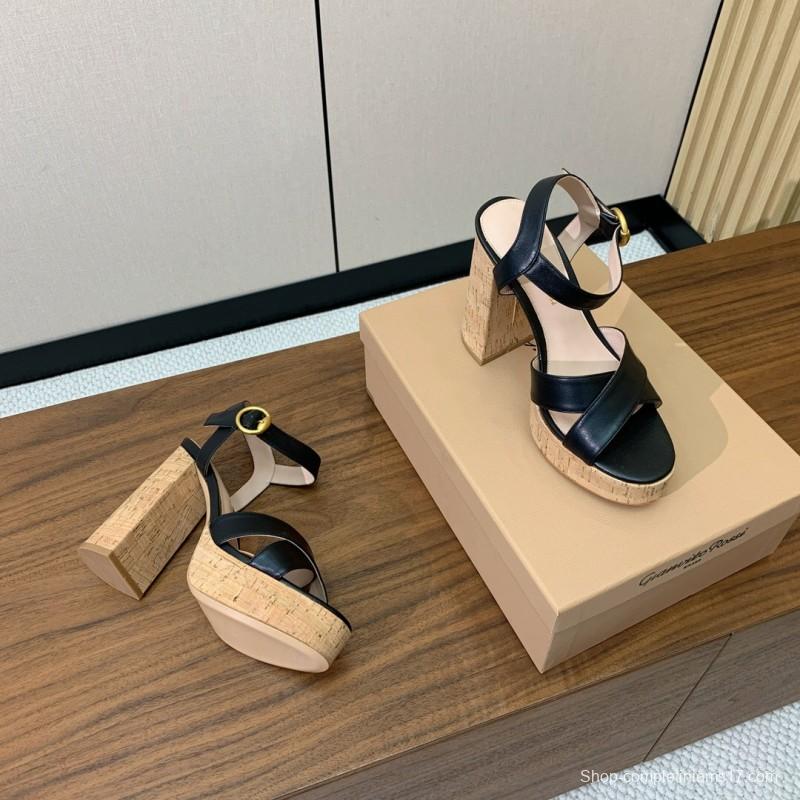 2025 Women Gianvito Rossi Black Leather Sandal