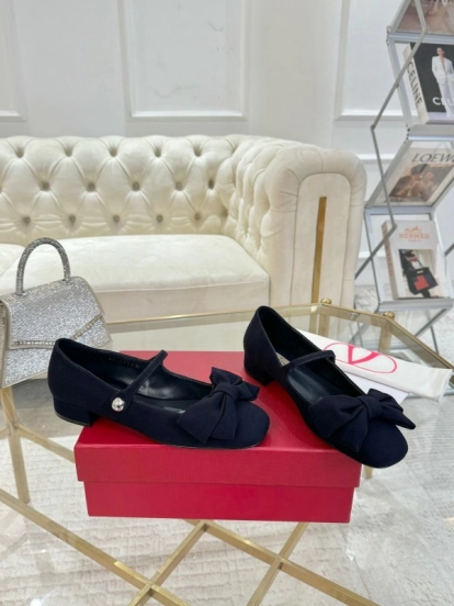 2025 Women Valentino Black Fabric Mary Jane Bow LY00300