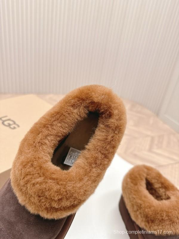 2024 Women UGG Brown Sheepskin Slippers MJ00280