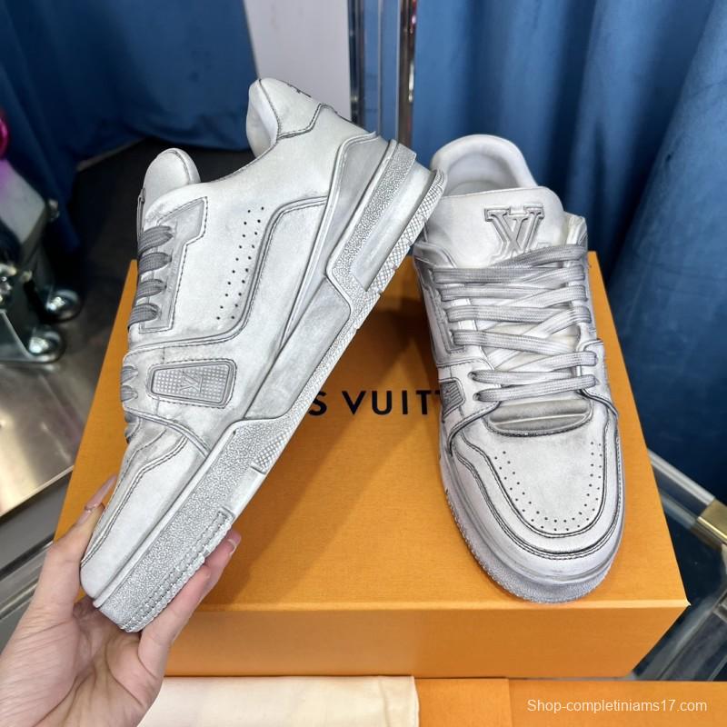 2025 Unisex Louis Vuitton Silver Leather LV Trainer