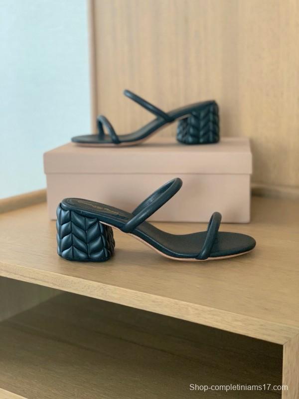 2025 Women Gianvito Rossi Black Leather Heeled Sandals