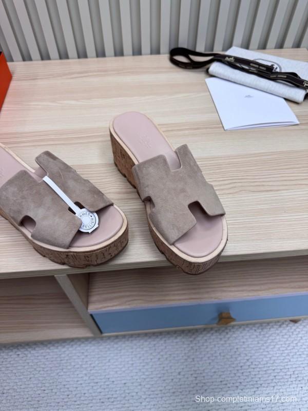 2025 Women Hermès Beige Suede Slip-On Sandals