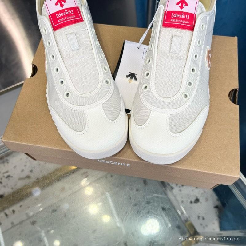 2024 Unisex DESCENTE White Canvas Plimsolls MJ00280