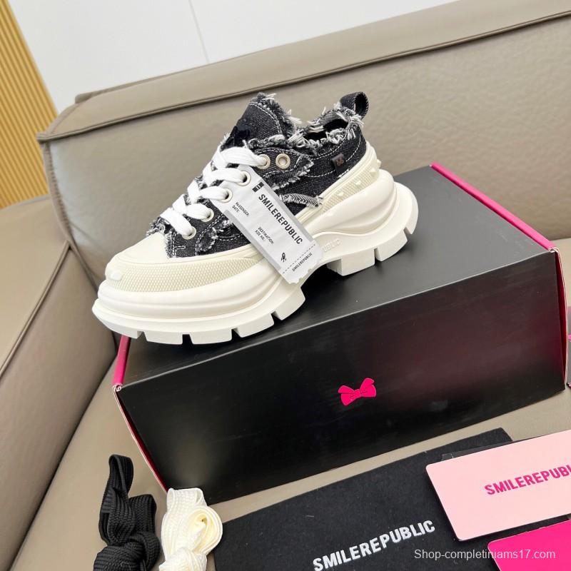 2025 Unisex Smile Republic Black White Canvas Casual Shoes Fringed LY00291
