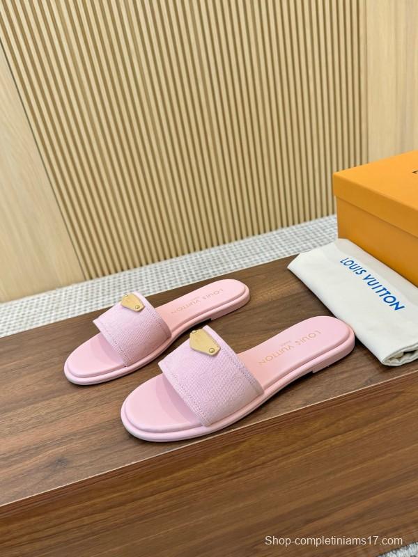 2025 Women Louis Vuitton Pink Leather Slippers LY00220