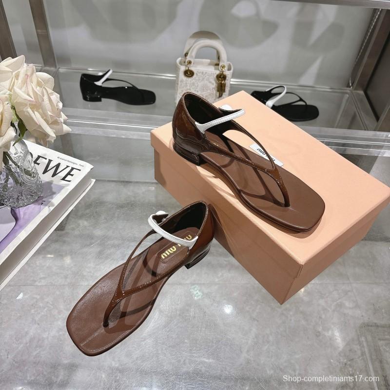 2025 Women Miu Miu Brown Leather T-Strap Flat Sandals KFY00289(F)