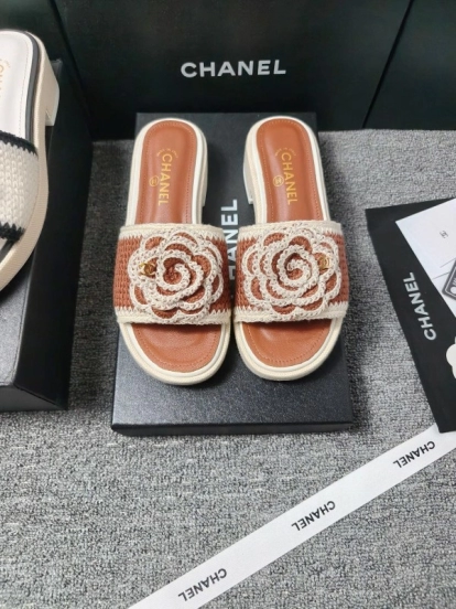 2025 Women Chanel Brown White Leather Slippers