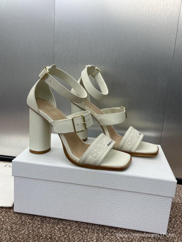 2025 Women Dior White Leather Sandals Embroidery KFY00310
