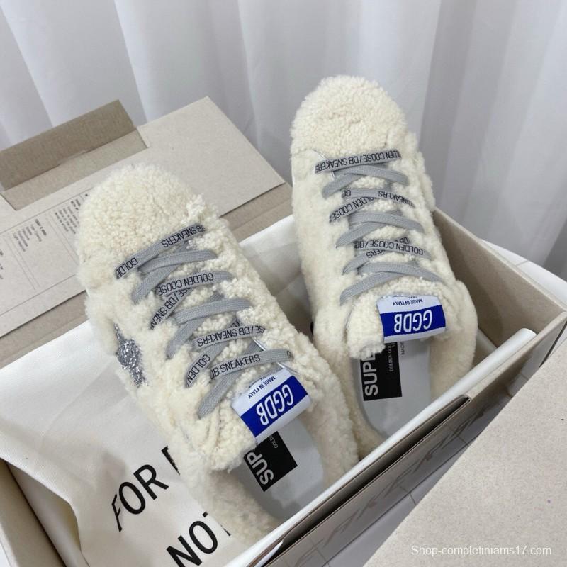 2024 Slippers GGDB White Shearling Star MJ00280