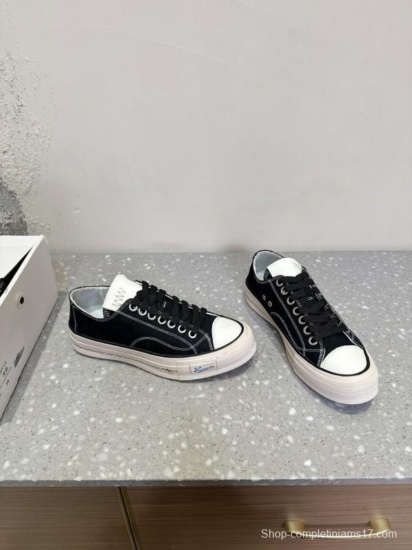 2025 Unisex VISVIM Black Canvas Sneakers KFY00260